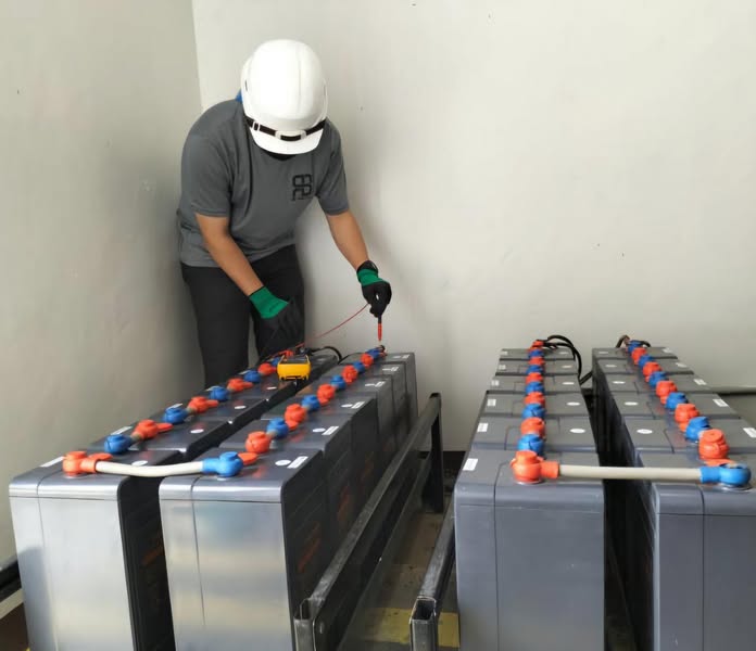 Battery Maintenance Programs by Braamd Inc.